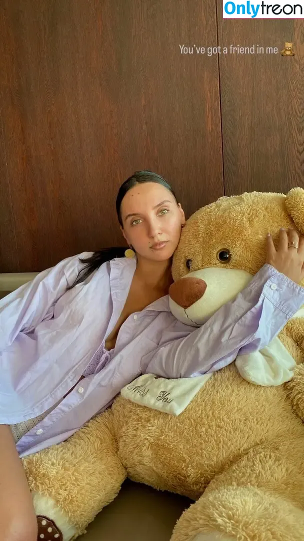 Goldi Halili nude photo #0256 (or_halili)
