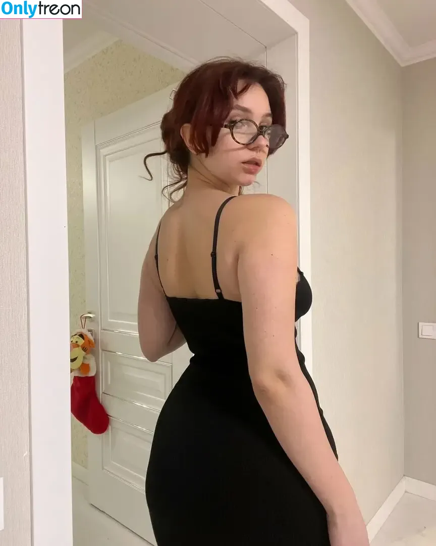 golovniisad nude photo #0059 (1034346779)