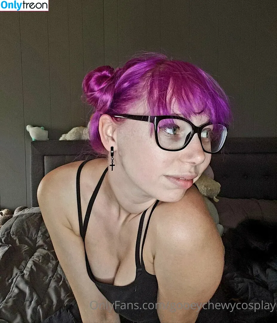 gooeychewycosplay nude photo #0038 (gooeychewy_cosplay)