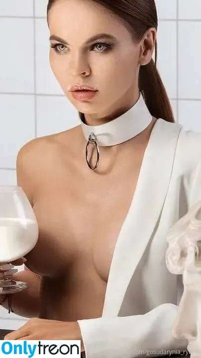gosudarynia_rybka nude photo #0014 (gosudarynia_rybka_)