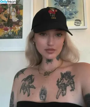 Goth Queen /  / lil__ked / lil_ked nude photo #0018