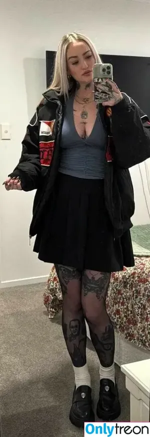 Goth Queen /  / lil__ked / lil_ked nude photo #0020