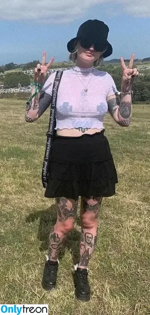Goth Queen /  / lil__ked / lil_ked nude photo #0025
