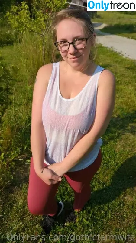 Gothicc Farm Wife nude photo #0047 (gothiccfarmwife / thisfarmwife)