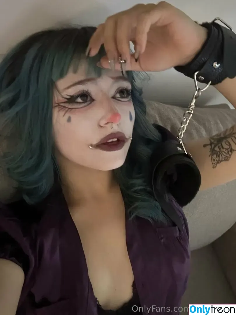 Gothymia nude photo #0021 (miasbloom)