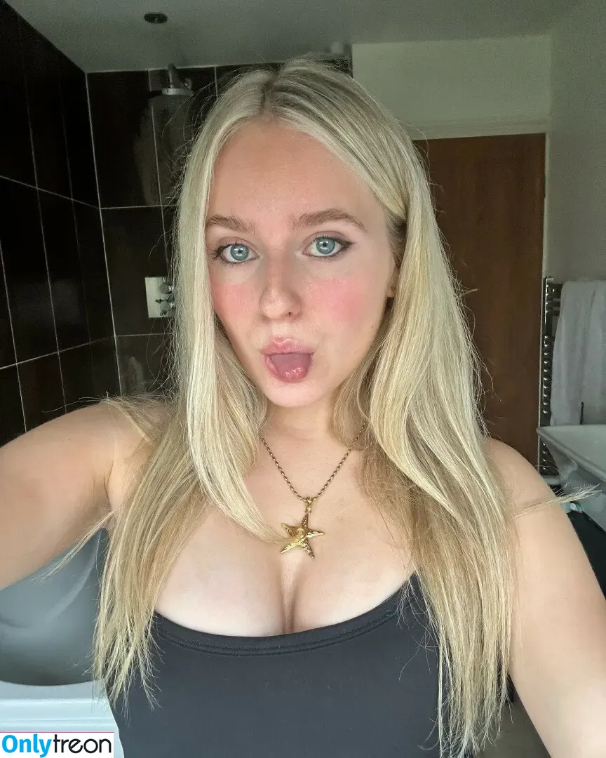 Grace Spencer nude photo #0014 (graciespencie / moregrace)