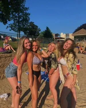Gracie Diewald / goofy-gracie / gracediewaldd / graceelizabethdfit nude photo #0154