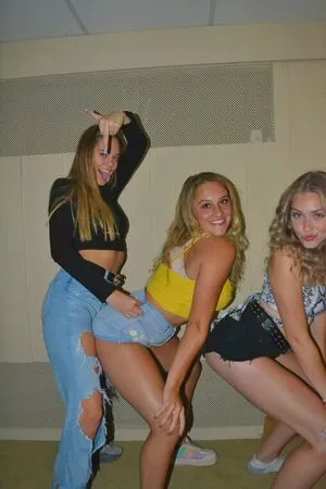 Gracie Diewald / goofy-gracie / gracediewaldd / graceelizabethdfit nude photo #0334