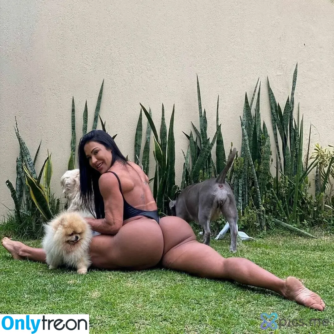 GraOficial nude photo #0007 (GraOficial)
