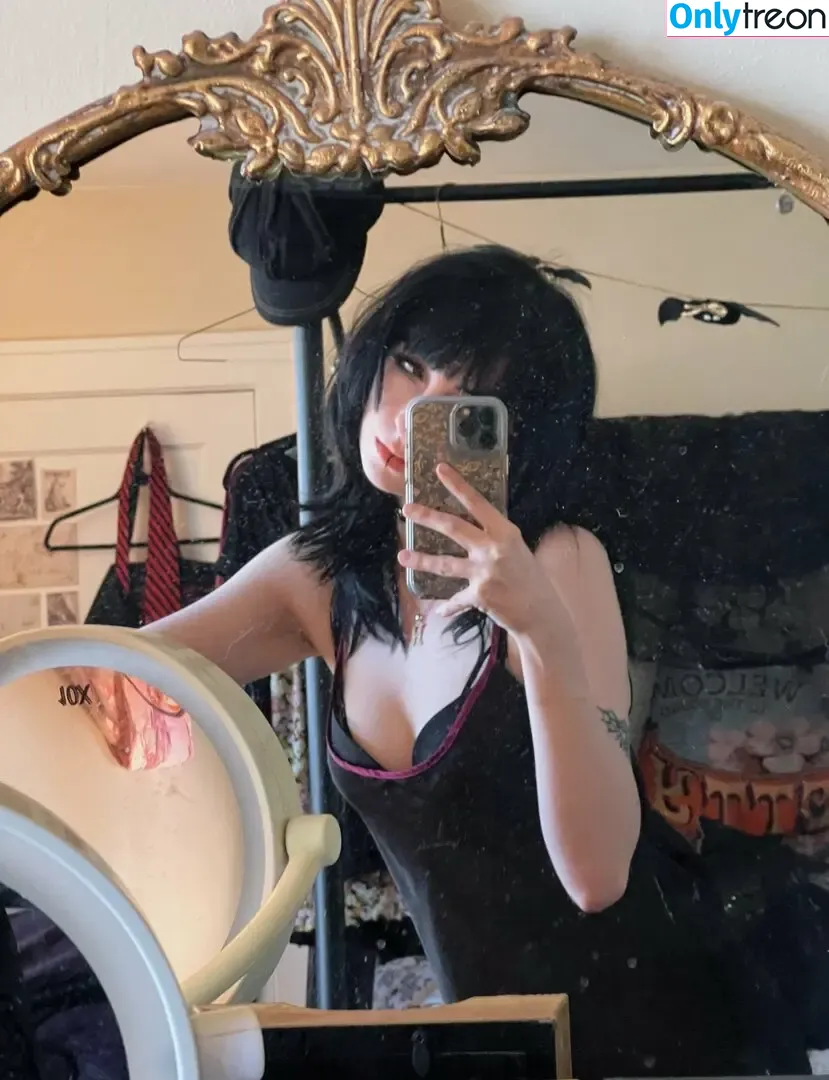 graveghostie nude photo #0045 (eghostie / missghostie99)