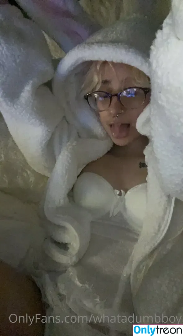 gremlinbae nude photo #0022 (holdmycoffee.pod)
