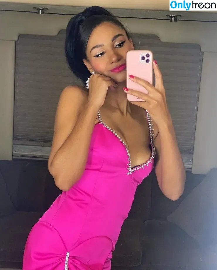 Greta Onieogou nude photo #0011 (greta.onieogou)