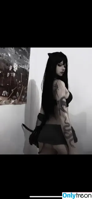 Grimsocc / e3thor nude photo #0008