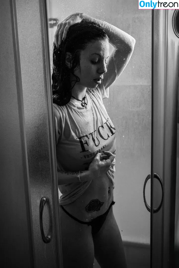Grinsebaeckchen nude photo #0209 (grinsebaeckchen_)
