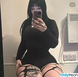 Groguwhre / fae_fated nude photo #0045