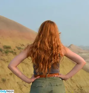 Groovygeologist / Cate Larsen nude photo #0006
