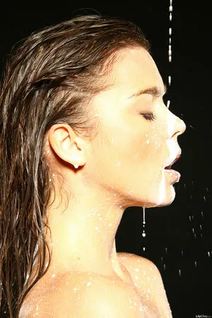 Guerlain / Anastasia S / Dominika / Lili / Lily C / Lily Chey / Nasty Q. / lea_guerlin / sia89 nude photo #0046