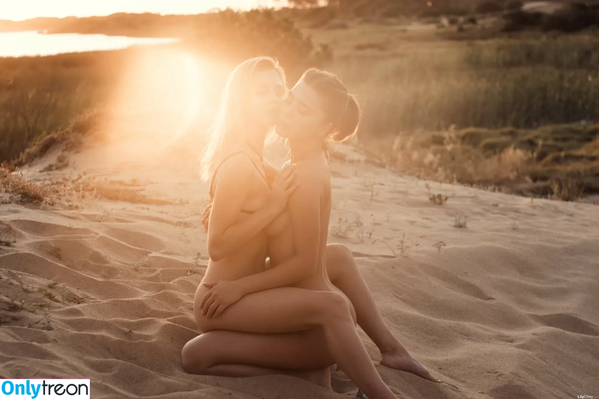 Guerlain nude photo #0025 (Anastasia S / Dominika / Lili / Lily C / Lily Chey / Nasty Q. / lea_guerlin / sia89)