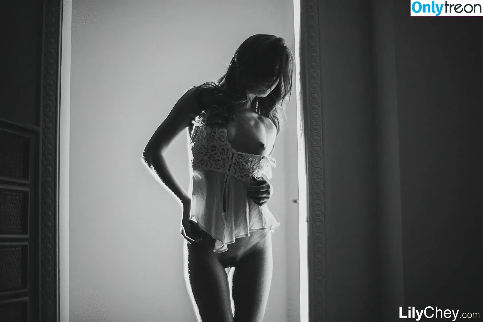 Guerlain nude photo #0314 (Anastasia S / Dominika / Lili / Lily C / Lily Chey / Nasty Q. / lea_guerlin / sia89)