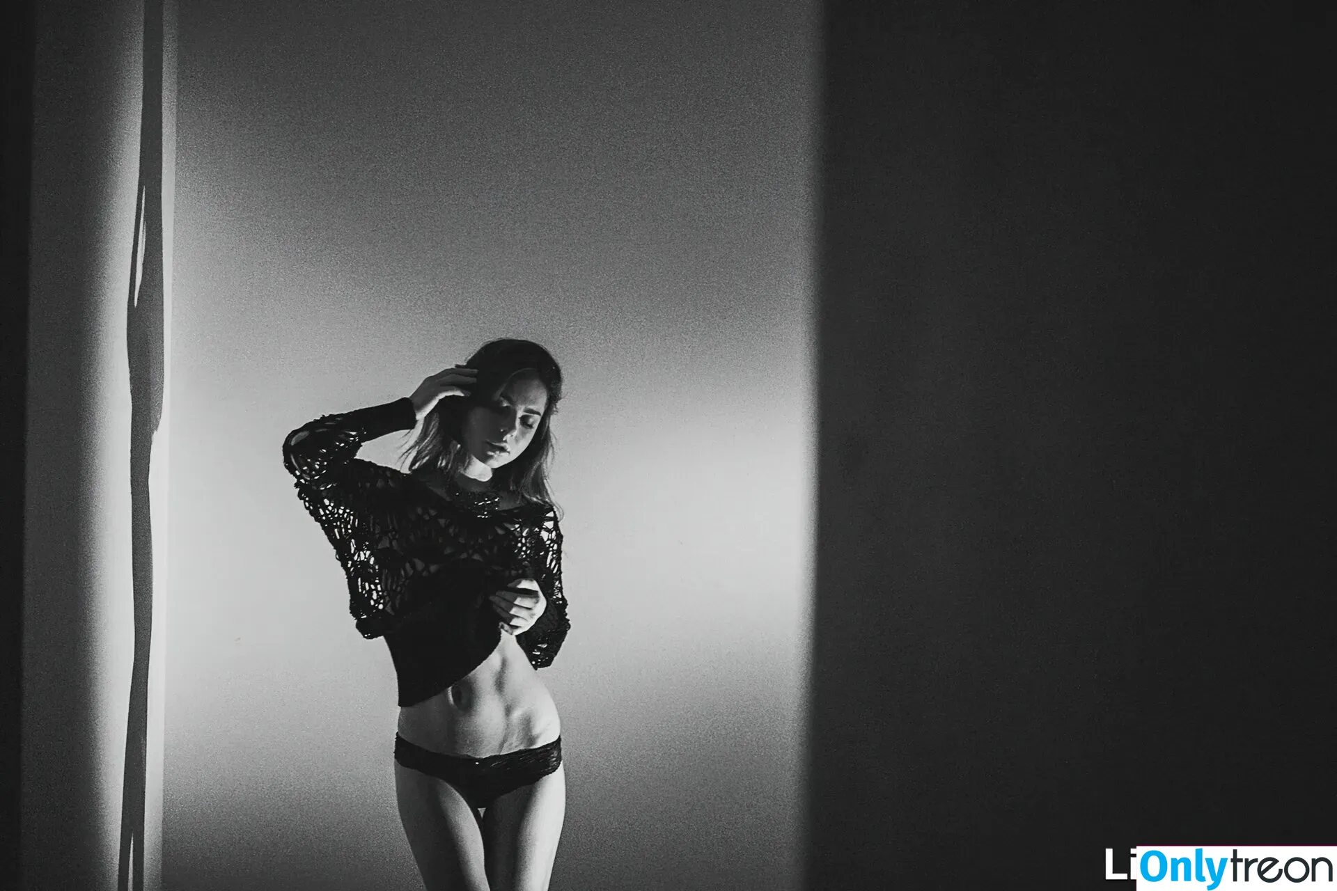 Guerlain nude photo #0401 (Anastasia S / Dominika / Lili / Lily C / Lily Chey / Nasty Q. / lea_guerlin / sia89)