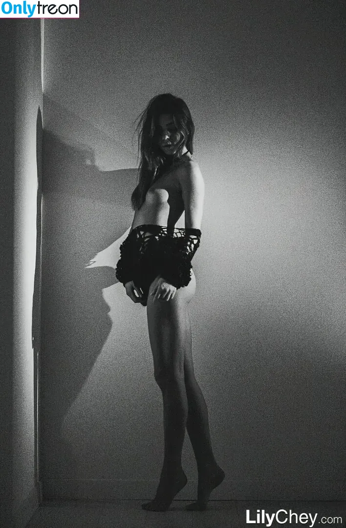Guerlain nude photo #0419 (Anastasia S / Dominika / Lili / Lily C / Lily Chey / Nasty Q. / lea_guerlin / sia89)