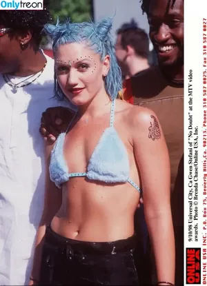 Gwen Stefani / gwenstefani nude photo #0112