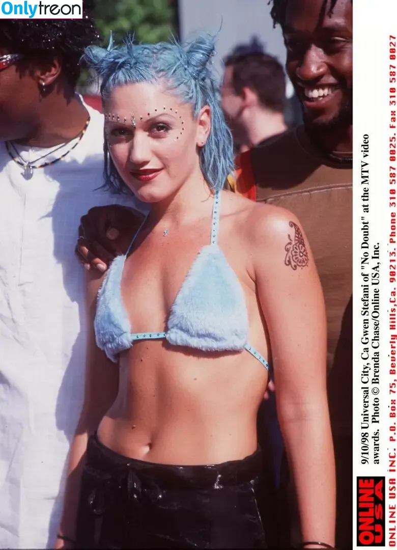 Gwen Stefani nude photo #0112 (gwenstefani)