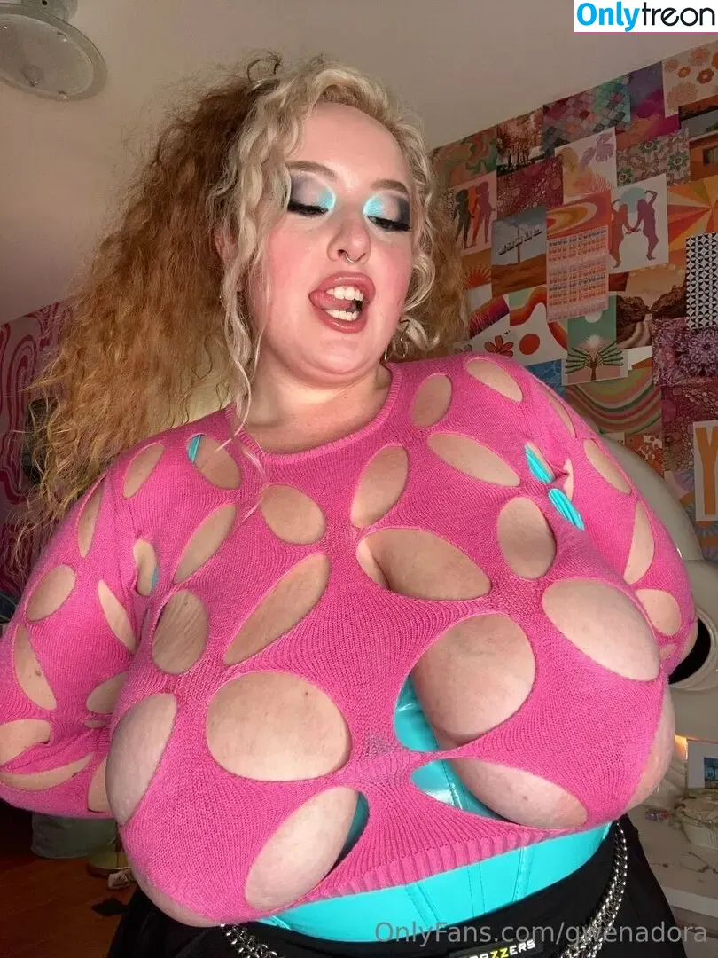 gwenadora nude photo #0005 (gwenisadorable)