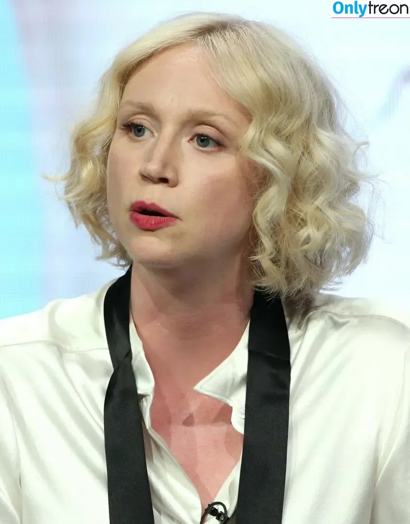 Gwendoline Christie nude photo #0098 (BrienneTarth from GoT / christiestevens / gwendolineuniverse)