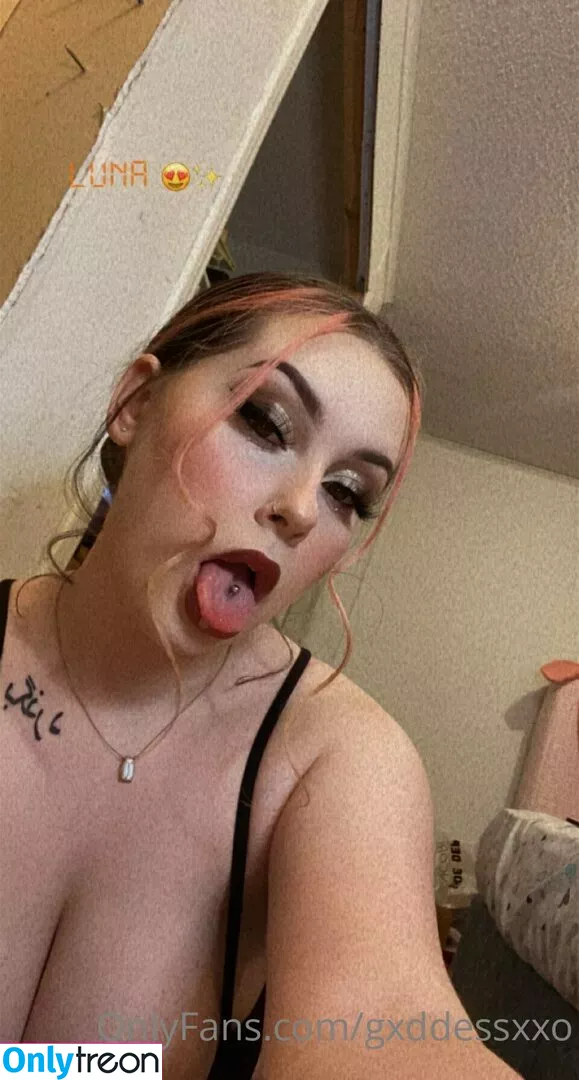 gxddessxxo nude photo #0197 (gxddessxxo)