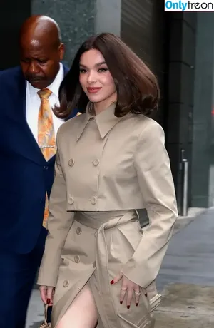 Hailee Steinfeld / hailee_steinfeld / haileesteinfeld nude photo #0466