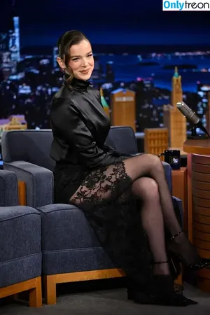 Hailee Steinfeld / hailee_steinfeld / haileesteinfeld nude photo #0477