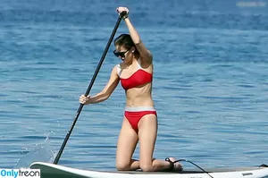 Hailee Steinfeld / hailee_steinfeld / haileesteinfeld nude photo #0571