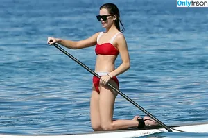 Hailee Steinfeld / hailee_steinfeld / haileesteinfeld nude photo #0574