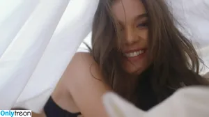 Hailee Steinfeld / hailee_steinfeld / haileesteinfeld nude photo #0652