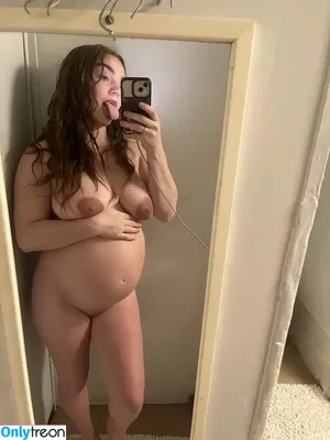 Hailee / haileesteinfeld / toosweet.hai nude photo #0035