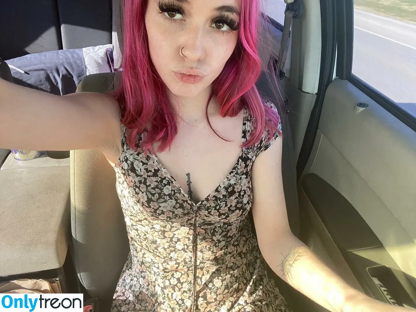 haileexelle nude photo #0002 (egirlhaile / hailealexis)
