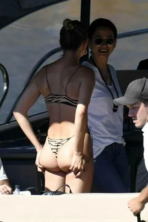 Hailey Baldwin Bieber / haileybieber nude photo #0199