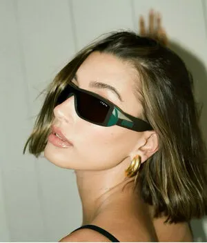 Hailey Baldwin Bieber / haileybieber nude photo #0290