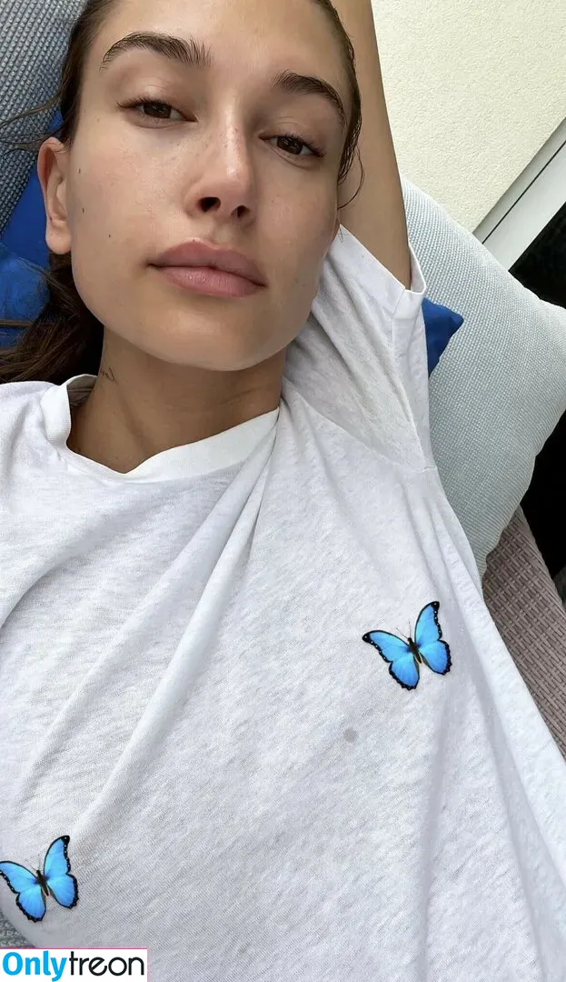 Hailey Baldwin Bieber nude photo #0028 (haileybieber)