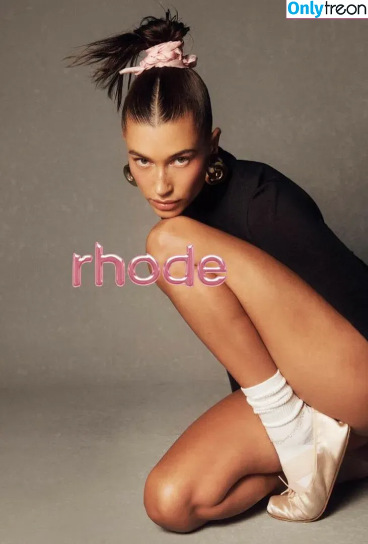 Hailey Baldwin Bieber nude photo #0379 (haileybieber)