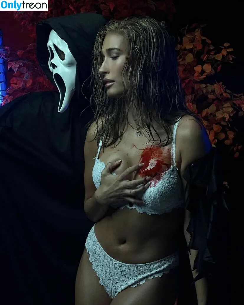 Hailey Baldwin Bieber nude photo #0432 (haileybieber)