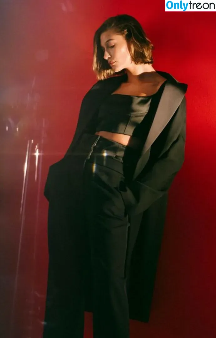 Hailey Baldwin Bieber nude photo #0480 (haileybieber)