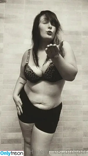 haileythebudtender / haileythebudtender_ nude photo #0015