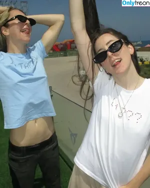 Haim Sisters / haimtheband nude photo #0111