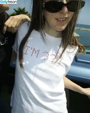 Haim Sisters / haimtheband nude photo #0112