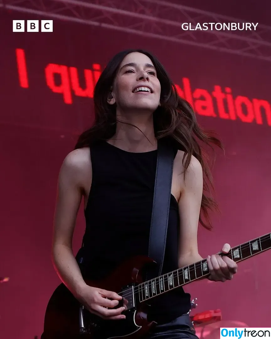 Haim Sisters nude photo #0106 (haimtheband)