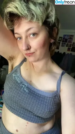 Hairy Women / HairyFairy420 / ig_naturals / pearlygirly06 nude photo #3553