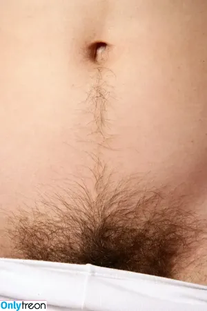 Hairy Women / HairyFairy420 / ig_naturals / pearlygirly06 nude photo #3646