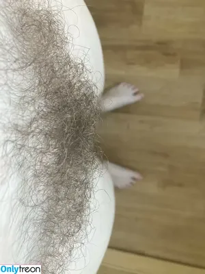 Hairy Women / HairyFairy420 / ig_naturals / pearlygirly06 nude photo #3859